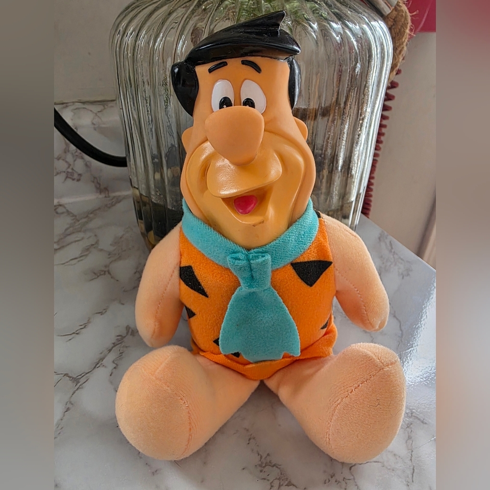 Fred Flintstones 1994 Days Inn Travel Buddies 9" Plush Doll